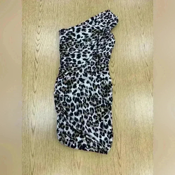 Guess Animal Print one arm Party dress Size Small - Picture 1 of 6